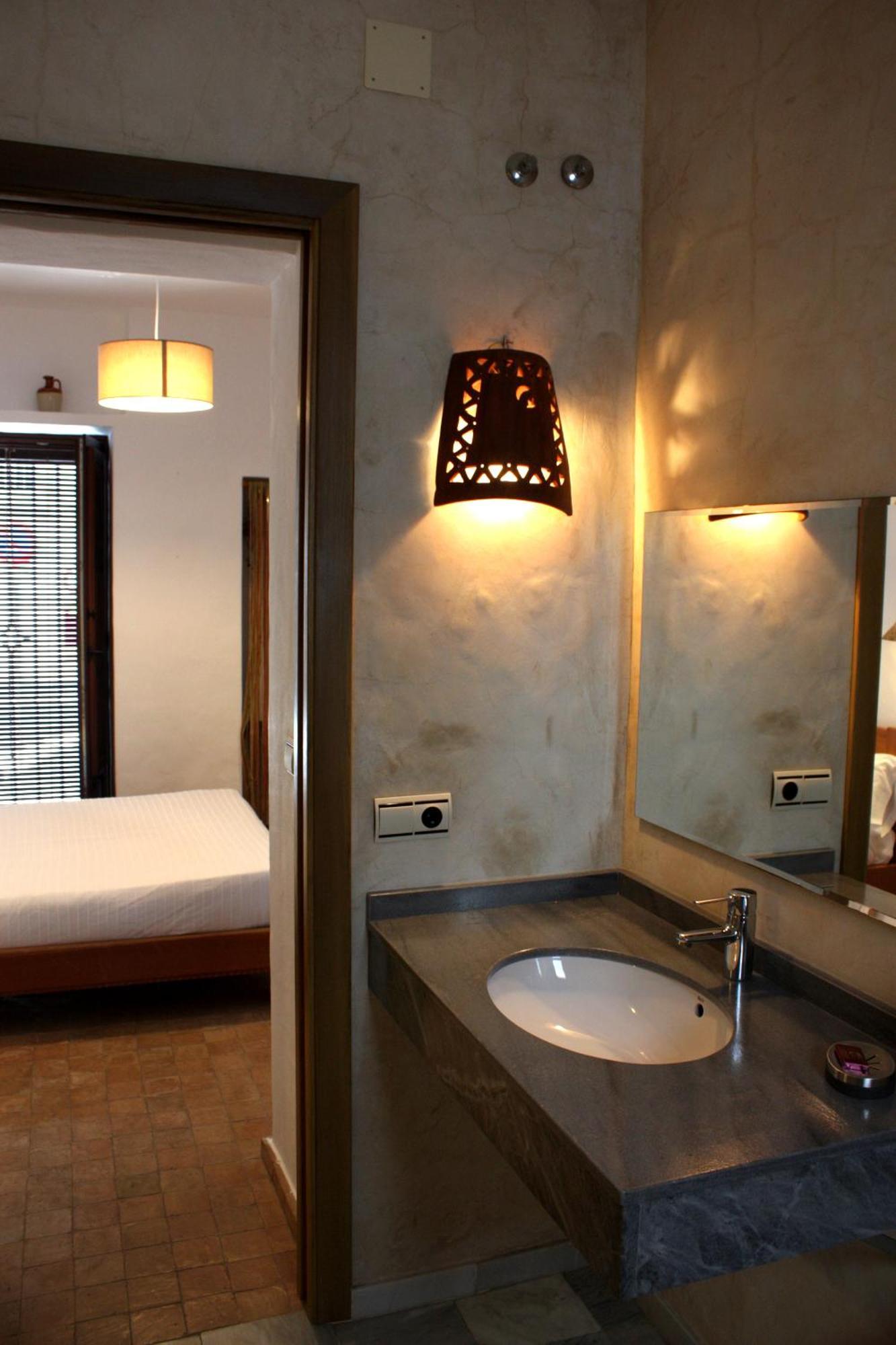 Hostal Extramuros Conil De La Frontera Esterno foto