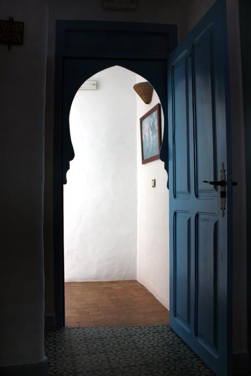 Hostal Extramuros Conil De La Frontera Esterno foto