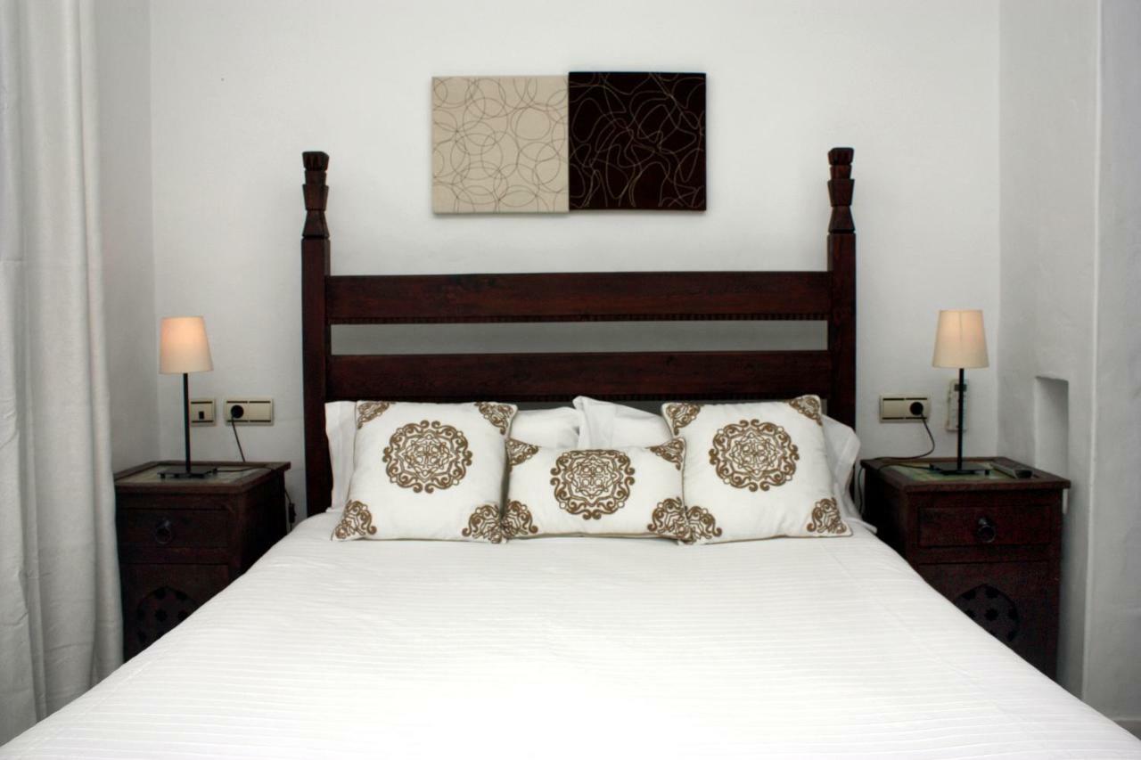 Hostal Extramuros Conil De La Frontera Esterno foto